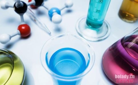 ������֪���ļ���Ů�����˷ܼ�