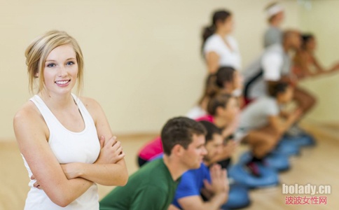 ������ôվ�ž��ܸ�����Ů������